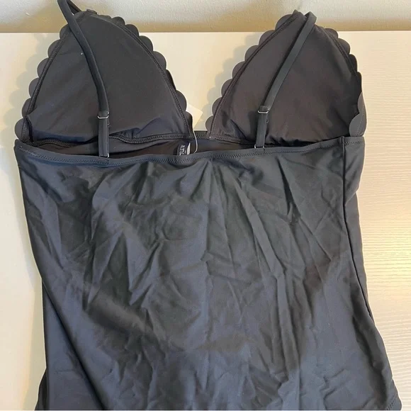 J. Crew Scalloped one-piece swimsuit black size XXL 2XL - Picture 6 of 7